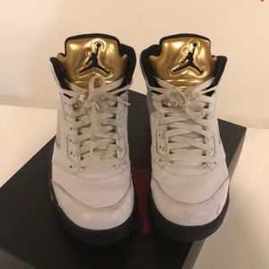 Air Jordan 5 Retro “Olympic Gold”